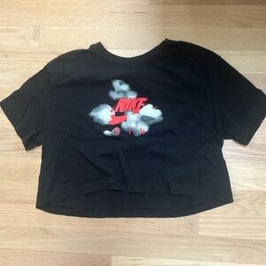 Nike crop top, size medium, worn slightly